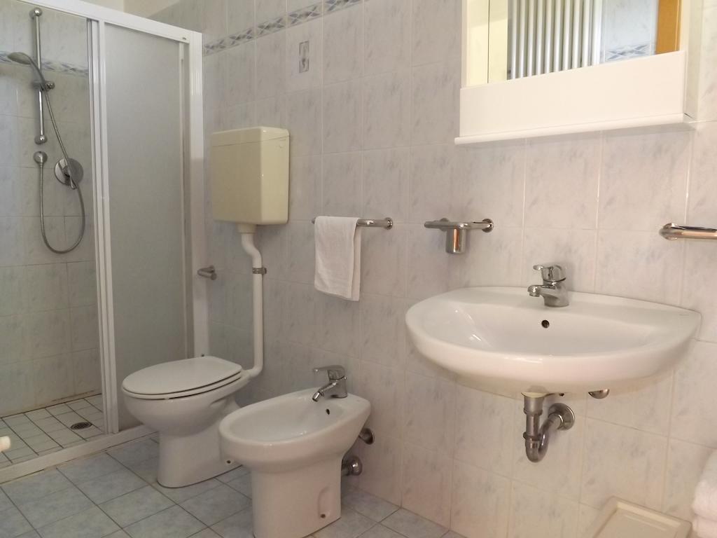 Hotel Danubio San Mauro Mare Екстер'єр фото